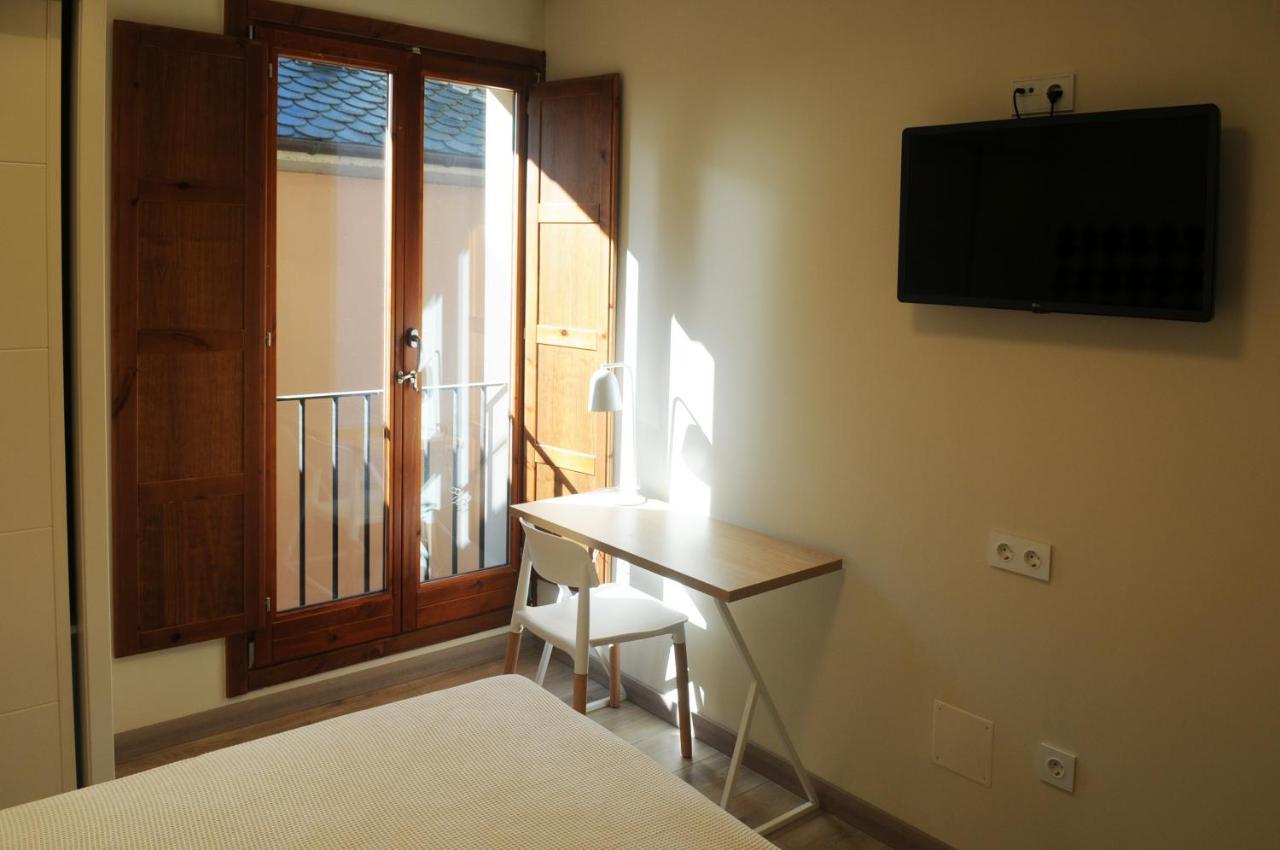 Apartamentos Turisticos Guiana Ponferrada Ngoại thất bức ảnh